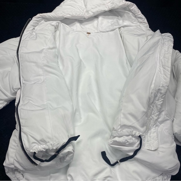 Free People White Hooded Puffer Jacket Women’s S Drawstring Bottom Pockets - Picture 7 of 15